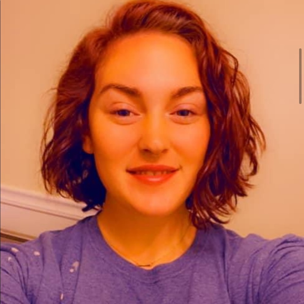 Meet your Posher, Holly